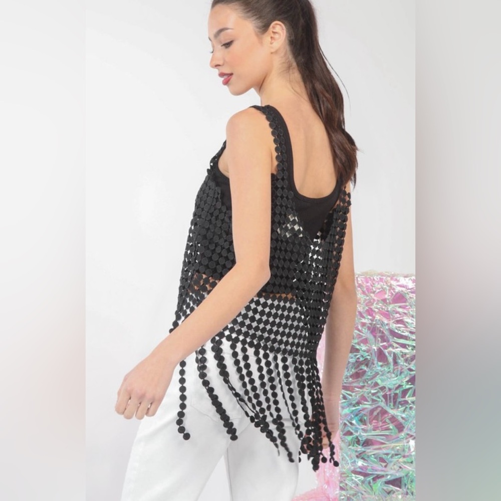 Beach ready crochet tank top 😍 - Picture 3 of 14